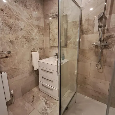 شقة Modern Centre Luxury - Sleeps 6 غالواي