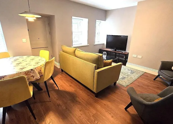 Modern Centre Luxury - Sleeps 6 アパート ゴールウェイ